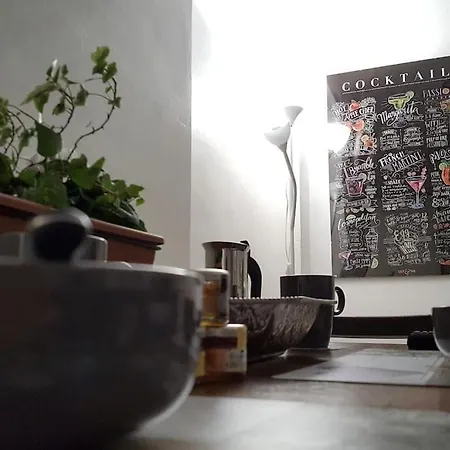 To Chic & Cheap * Turyn