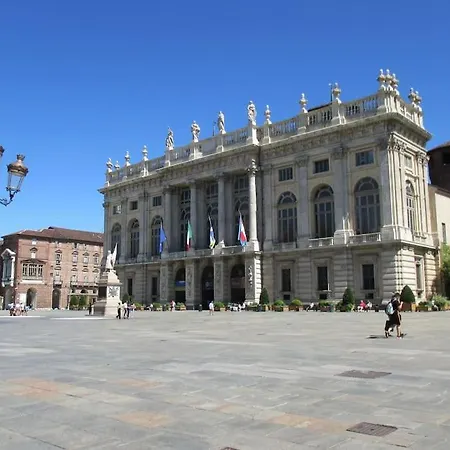 To Chic & Cheap Lägenhet Turin